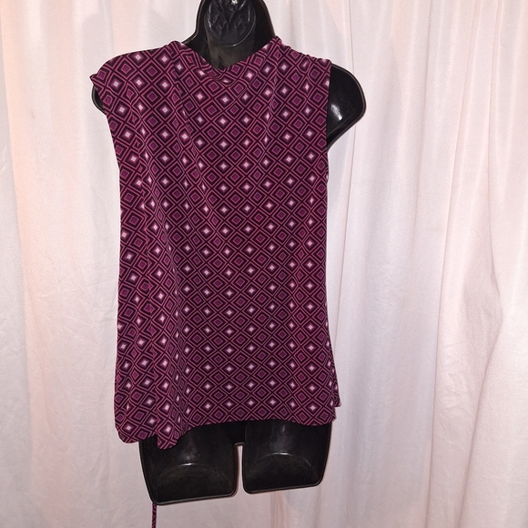 Georgeblack and Gray Ruched Blouse - Picture 4 of 5